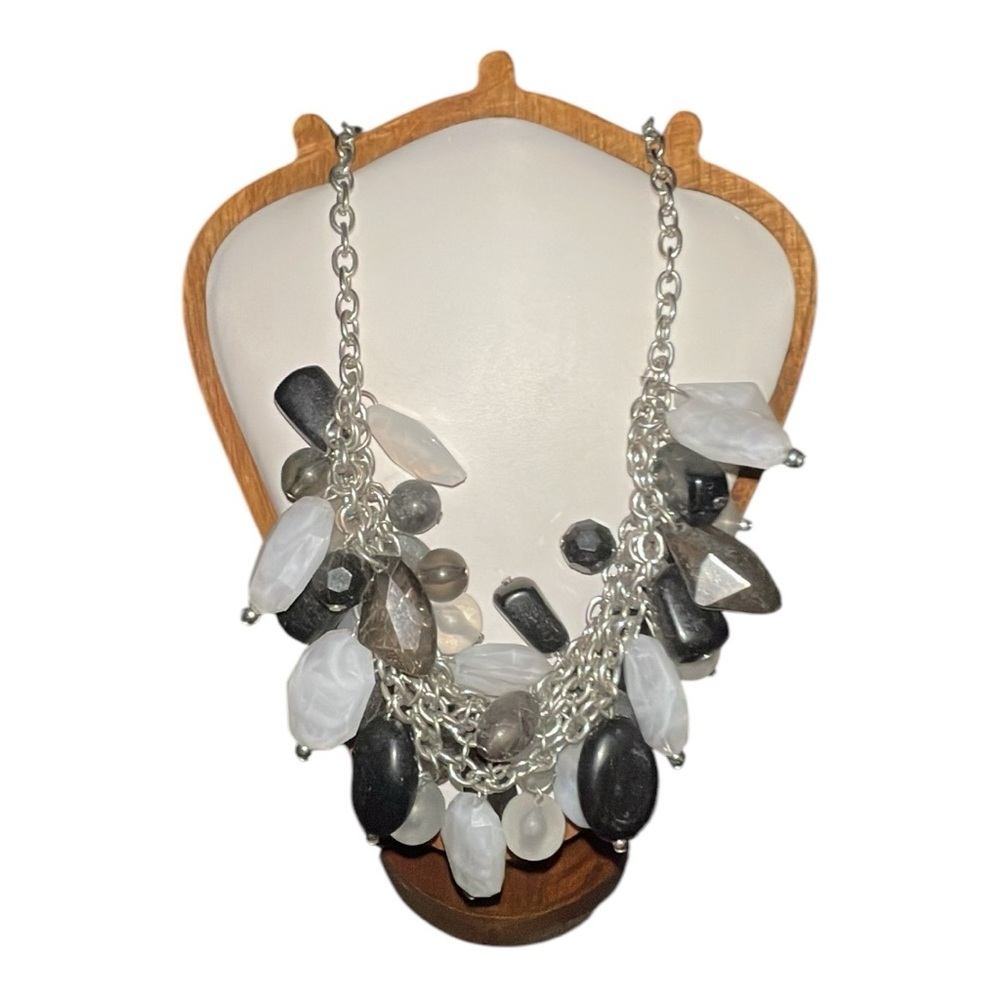 🖤✨ Meet “The Moonlit Storm Statement Necklace” ✨🖤 - Picture 6 of 6